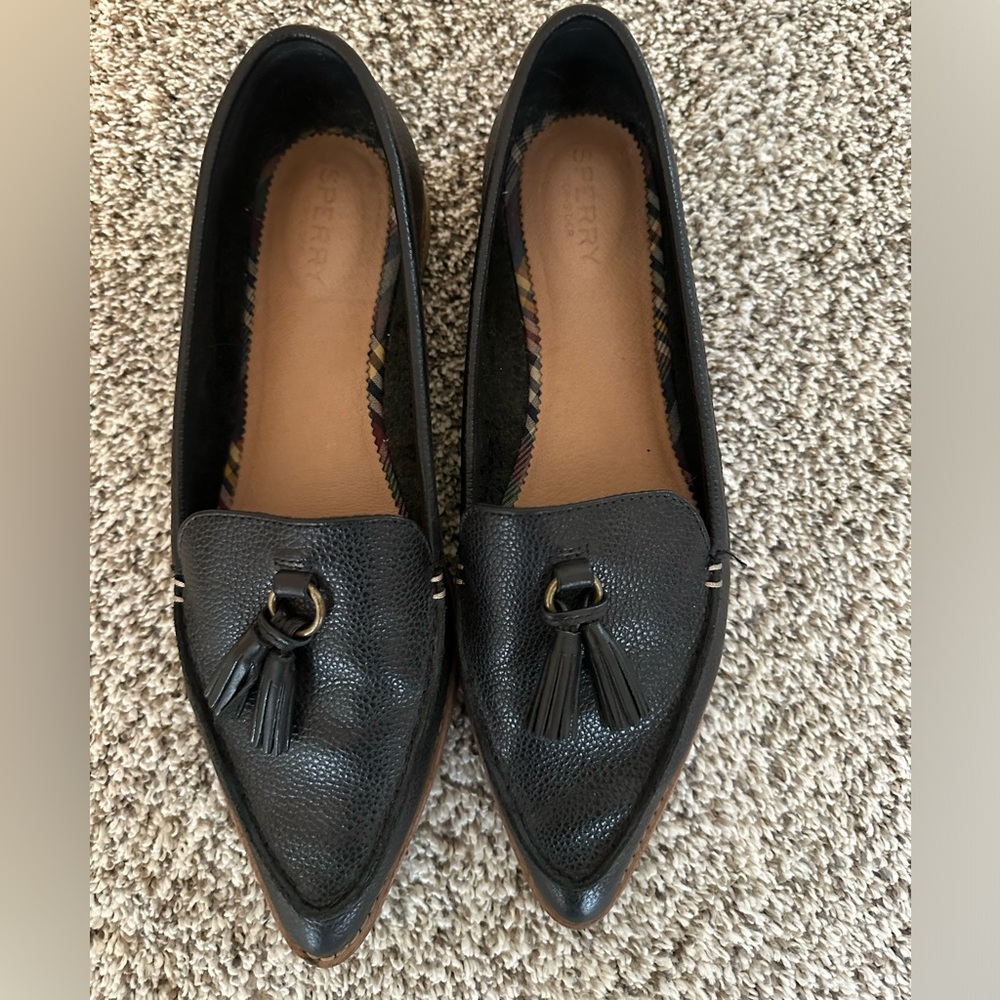 9.5 Women’s Sperrys Saybrook Shoes
